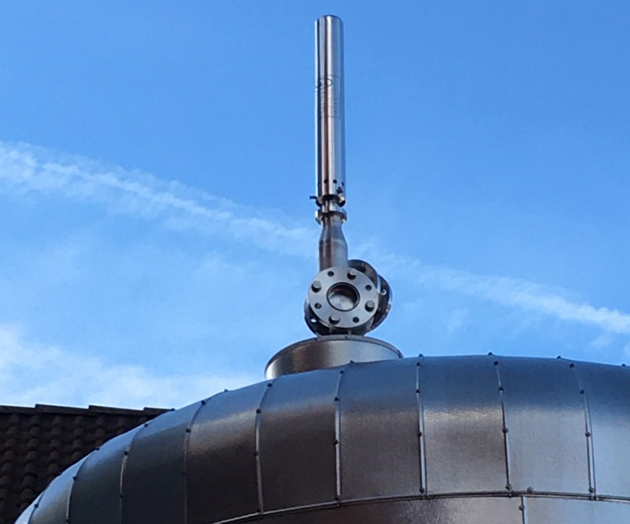 LifeTec™ filters provide for reliable pressure compensation and are fitted to the tanks outside and in the production halls. The LifeTec™ PP N filter, which is used in an existing filter housing , achieves a long service life. (image: Grafschafter Krautfabrik)