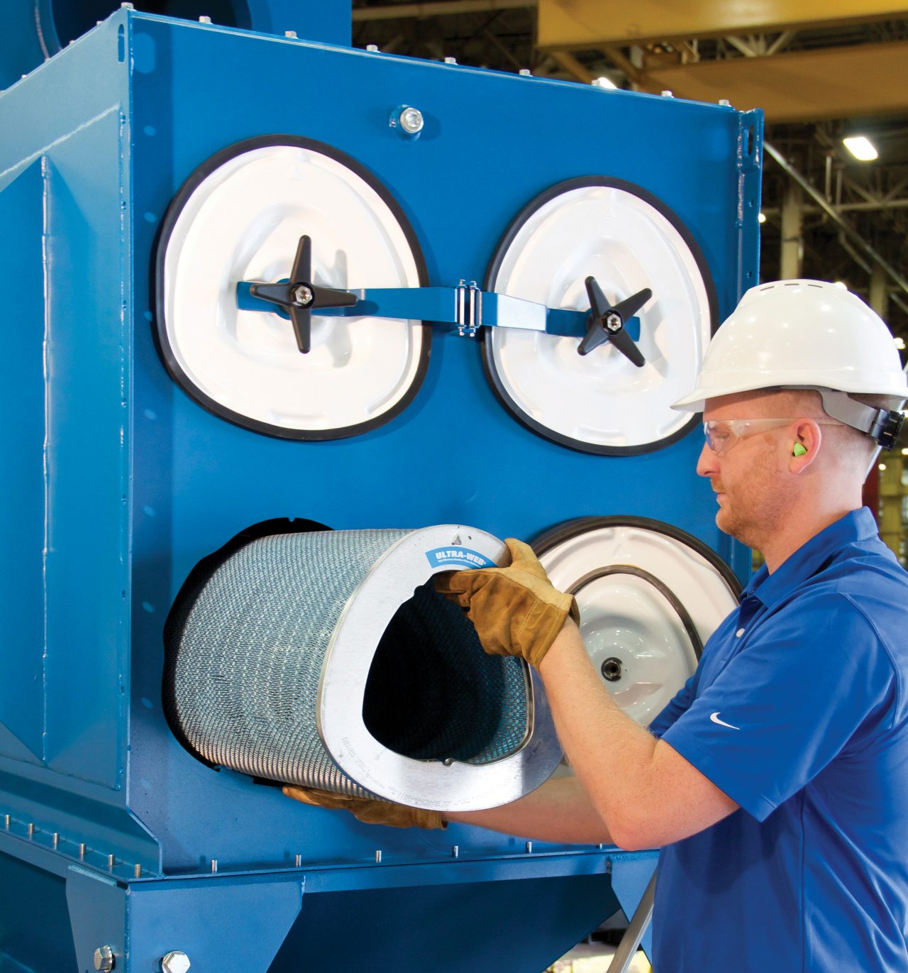 Connected technology now enables product specialists to remotely monitor dust collectors and respond to performance alerts as they occur.