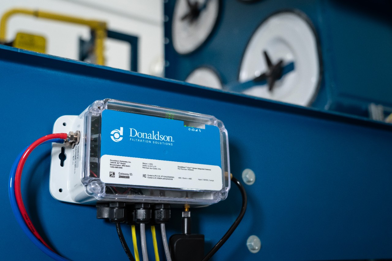 Donaldson iCue digitally monitors dust collection equipment performance.