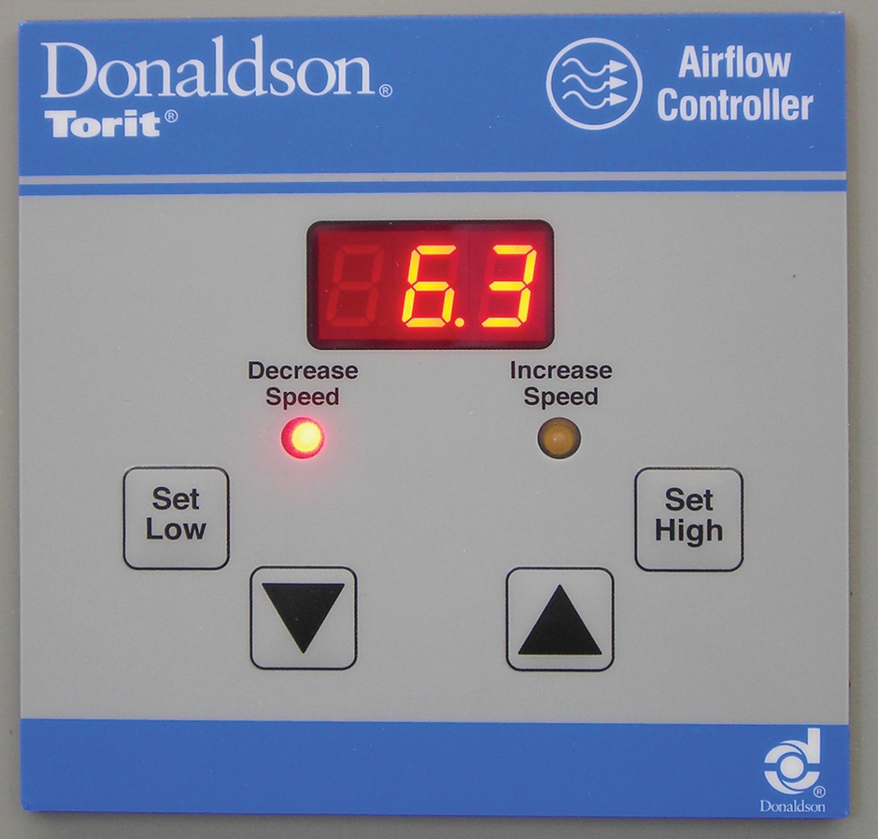 An airflow controller with VFD maintains the design airflow in your dust collection system and works to maximize filter performance and help create energy savings.