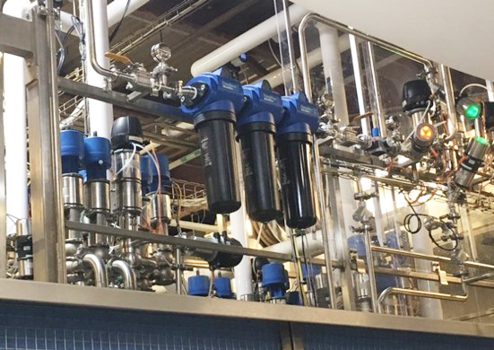 Une série de pré-filtration de l'air comprimé