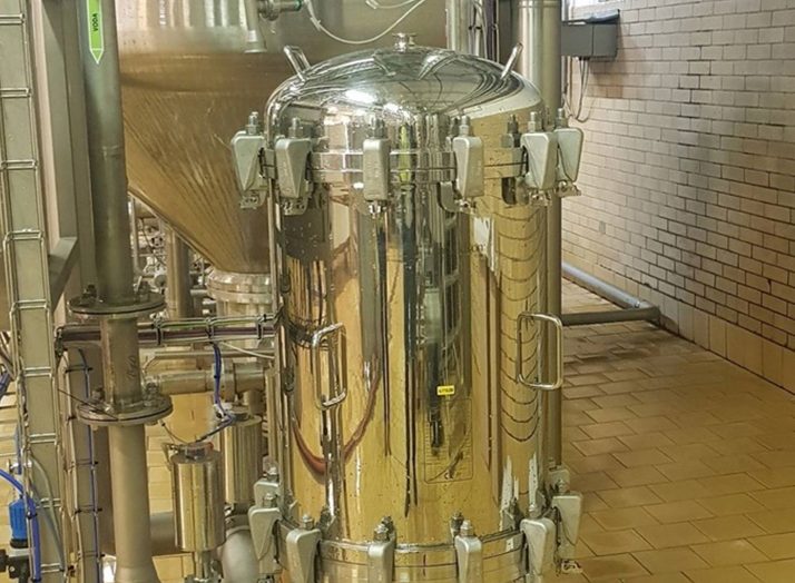 A carcaça aberta de aço inoxidável PF-EG